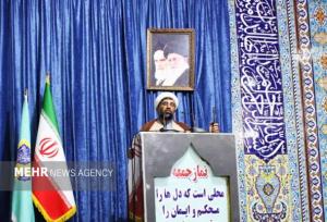 امام جمعه موقت دلگان: ایستادگی ملت ایران برگرفته از سیره اهل بیت است