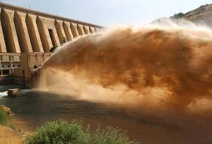 هشدار فرماندار میناب درباره بازگشایی دریچه سد استقلال