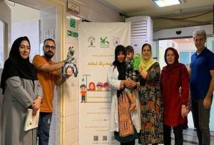  بیمارستان کودکان مفید «آوای قصه، رنگ لبخند» را برگزار کرد