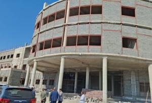 بازدید نماینده مردم از پروژه درمانی ۱۴ ساله در عنبرآباد/ تخصیص ۱۰۰ میلیارد تومان اعتبار