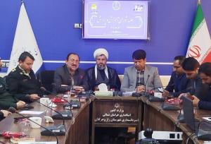 پاکمهر: عوامل فرهنگی و خانوادگی در شکل‌گیری هویت دانش‌آموزان مؤثرند