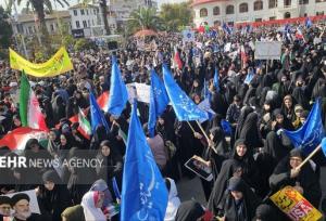فریاد استکبارستیزی مردم دیار میرزا در یوم‌الله ۱۳ آبان؛گیلانی‎ها آمدند