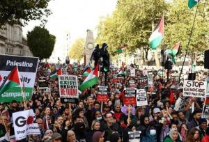 بازداشت ۵۰۰ معترض حامی فلسطین در انگلیس