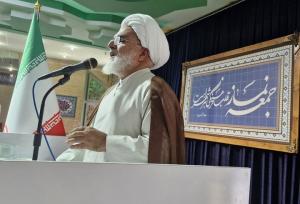عزت و اقتدار ملی برابر دشمنان در گرو تکیه بر رهبری است