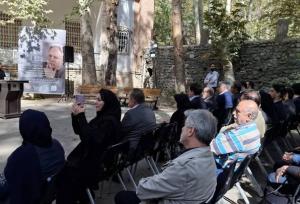 رونمایی از تابلوها و ابزارنگارگری فرشچیان در کاخ سعدآباد
