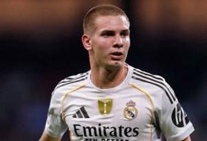 ماستانتونو مصدوم شد