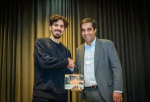 رسانه پرتغالی ویتینیا را بهترین بازیکن سال انتخاب کرد