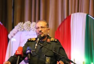 سردار سلیمانی: گروه های جهادی نسخه بومی انقلاب اسلامی است