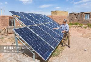 پنل‌های خورشیدی کشاورزان یزدی را از طرح «مدیریت بار» معاف می‌کند