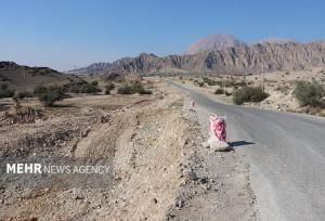 فرماندار دشتی: پروژه محور خورموج -  لاور تسریع شود