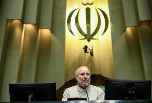 اگر کابینه ترمیم نشود استیضاح در دستورکار قرار می‌گیرد