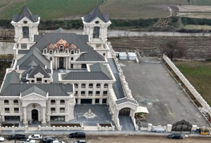 معرفی گران‌ترین ساختمان ایران در آمل با طراحی غیرایرانی