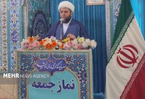 امام جمعه بندر کیاشهر: ملت ایران در برابر تهدیدها مرعوب نمی‌شود