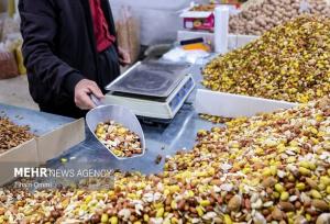 «یلدا» لاکچری شد؛سفره‌های کوچک‌تر تهرانی ها در بلندترین شب سال