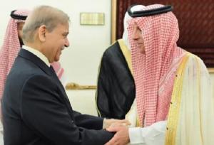 دیدار نخست وزیر پاکستان با مقام سعودی