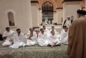 فرنگی‌کاران تیم ملی به زیارت خانه خدا مشرف شدند