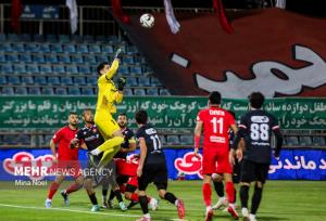 نقش یک بازیکن در عملکرد نیم فصل پرسپولیس/ انتقاد از خارجی‌های بی‌کیفیت