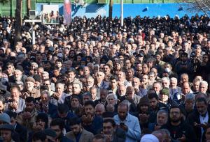 نماز باران در گلستان شهدای اصفهان اقامه شد