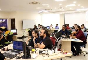 نبرد ۱۲۵برنامه نویس پایتون و جنگو در پردیس