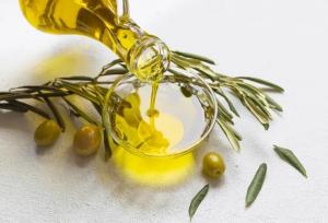 ۵ جایگزین سالم برای کره بدون از دست دادن طعم خوشمزه