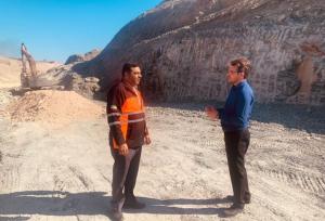 معاون فرماندار تنگستان: موانع اجرای پروژه‌های راهداری رفع شود