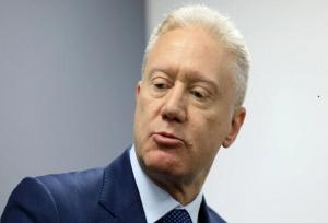 رجی: توان مقابله نظامی با اسرائیل را نداریم؛زمان سخنرانی آتشین نیست!