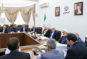عارف: بازنگری کلی در شیوه تأمین کالاهای اساسی در دستور کار است