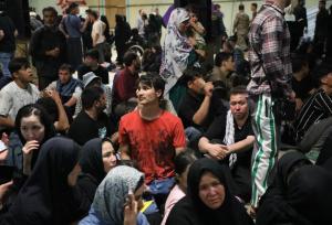 ماجرای انتقال اتباع افغانستانی به پادگان خوزستان
