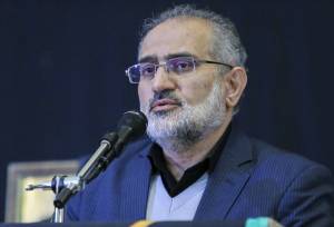 حسینی: اجرای فرامین رهبری شرط موفقیت در نبرد امروز است