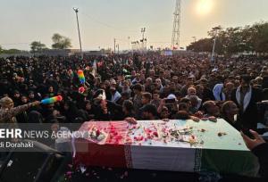 خاکسپاری شهید گمنام در سرمستان