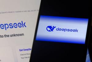 قانونگذاران آمریکایی در پی چسباندن دیپ سیک به ارتش چین