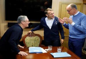 رایزنی ۴۰ دقیقه‌ای مقامات ارشد انگلیس، فرانسه و آلمان با «ترامپ»