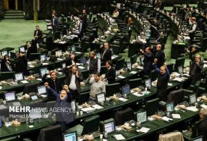 حمایت یکپارچه نمایندگان مجلس از سپاه پاسداران