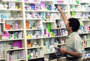 فروش دارو به شهرهای مرزی بیش از حد نیاز است
