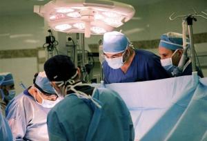 درمان موفق آمیز تومور بدخیم کبدی کودک ۱۱ساله در لرستان