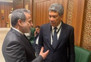 عراقچی با وزیر خارجه مالزی دیدار کرد