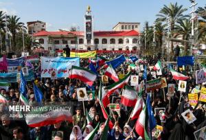 بصیرت دانش‌ آموزان و دانشجویان مشت محکم بر دهان دشمن بود