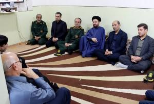 لزوم رسیدگی به مشکلات درمانی والدین شهدا در دشتی