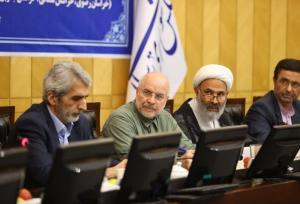 قالیباف: توزیع جمعیت در کشور عادی نیست