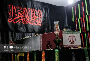 استقبال دانش‌آموزان مدارس هشت‌بندی از پیکر شهید گمنام