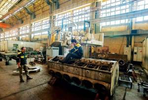 ضرورت بازنگری جدی در سیاست‌های انرژی به نفع تولید