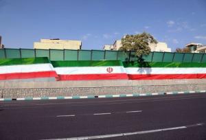 کاهش آلودگی صوتی با اجرای دیوارهای حائل بزرگراه شهید باقری