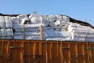 نخستین محموله پارچه با رویه جدید تجارت مرزی وارد آذربایجان‌غربی شد