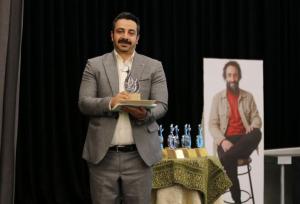 نزدیکی شعرهای «ماهبان» به شعر سهراب؛ شعرهایم به ایرلندی ترجمه شده است