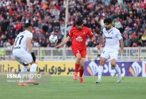 سرمای تبریز ساعت بازی تراکتور-ملوان را تغییر داد