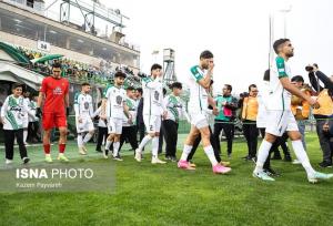 دروازه‌بان ذوب‌آهن: ابتدای فصل از نظر روحی مهیای بازی کردن نبودم