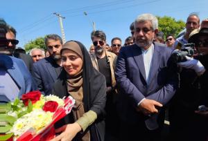 وزیر راه و شهرسازی وارد جیرفت شد