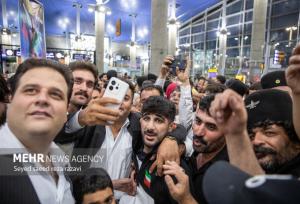 استقبال از قهرمان کشتی فرنگی جهان در دزفول
