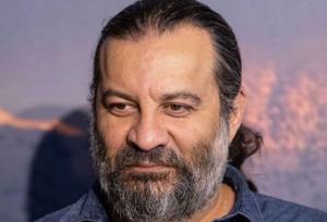 مهراب قاسمخانی چیدمان متفاوت خانه‌اش را به نمایش گذاشت