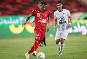 مهاجم پرسپولیس هم به فولاد پیوست؟